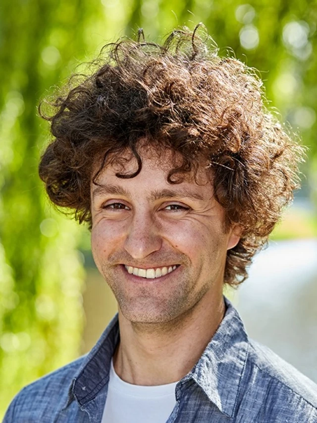 Portrait of Jon Roozenbeek